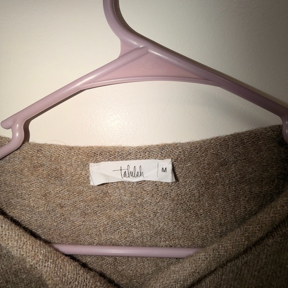 TALULAH Brown Cardigan with Red Heart Details - Picture 4 of 4